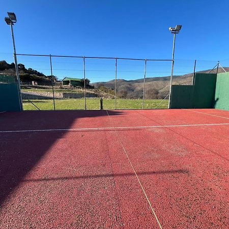 Mansion Con Jacuzzi A 40 Grados, Gran Piscina Y Padel El Tiemblo Exterior foto