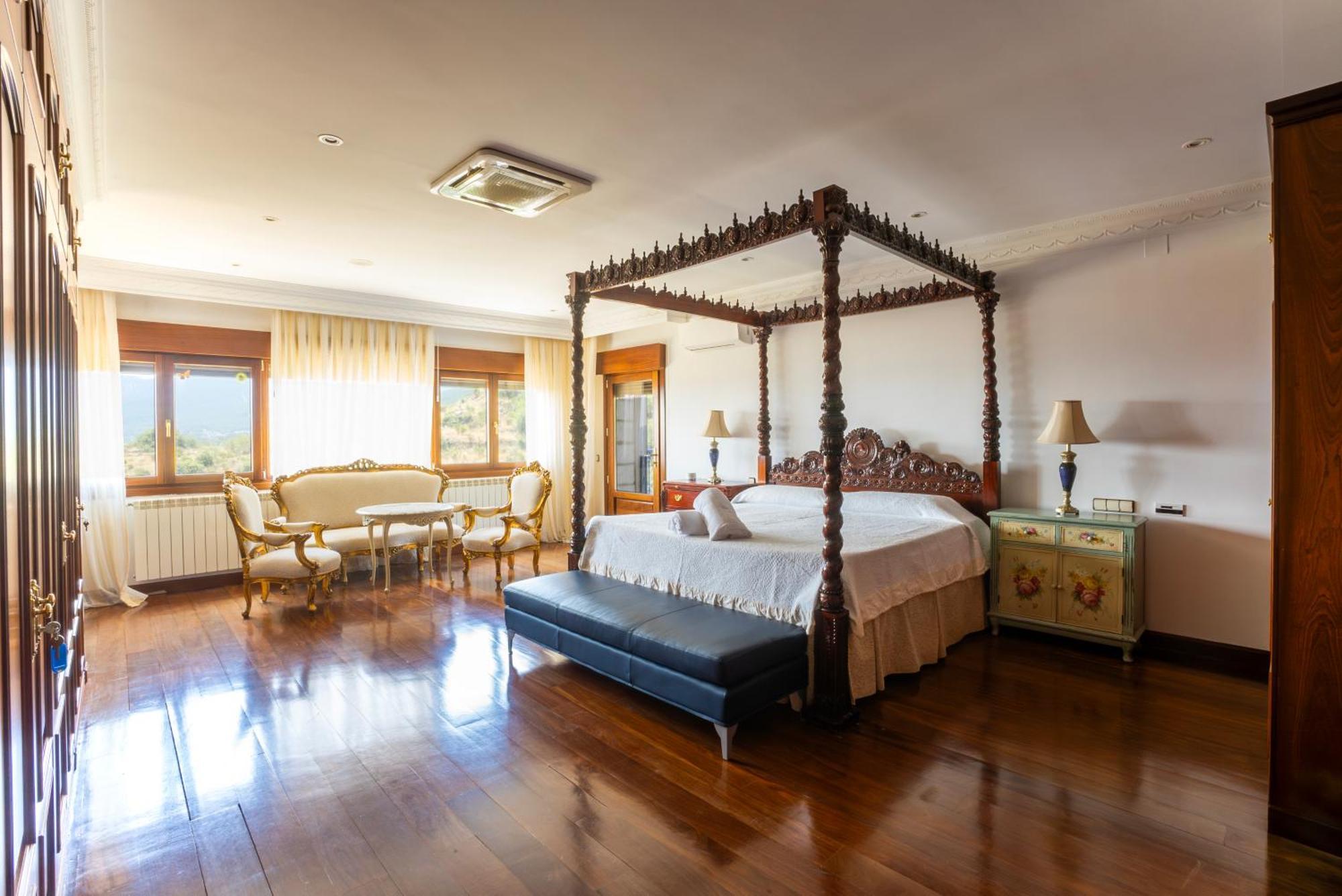Mansion Con Jacuzzi A 40 Grados, Gran Piscina Y Padel El Tiemblo Exterior foto