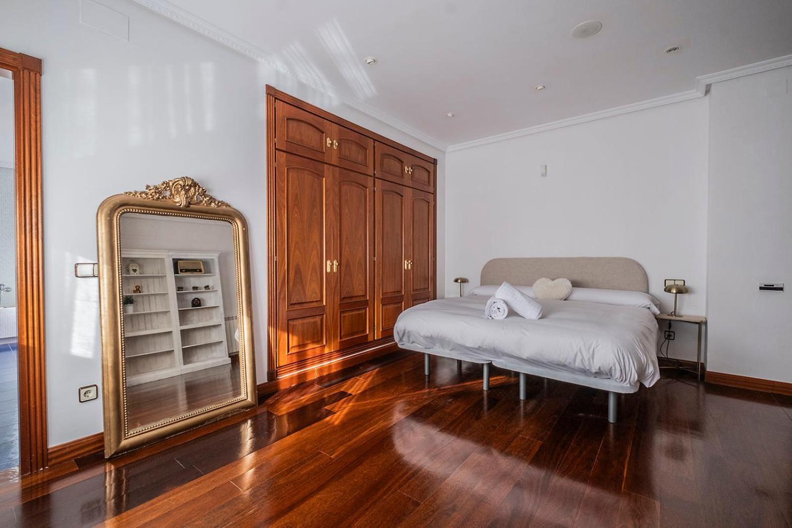 Mansion Con Jacuzzi A 40 Grados, Gran Piscina Y Padel El Tiemblo Exterior foto