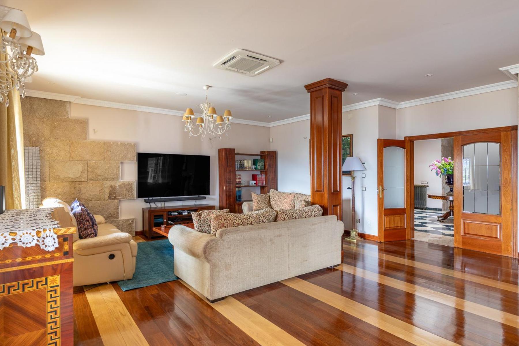 Mansion Con Jacuzzi A 40 Grados, Gran Piscina Y Padel El Tiemblo Exterior foto